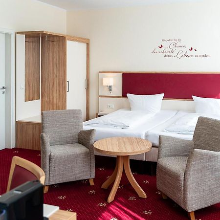 Sleepbeeone Wilhelmshaven Hotel ภายนอก รูปภาพ