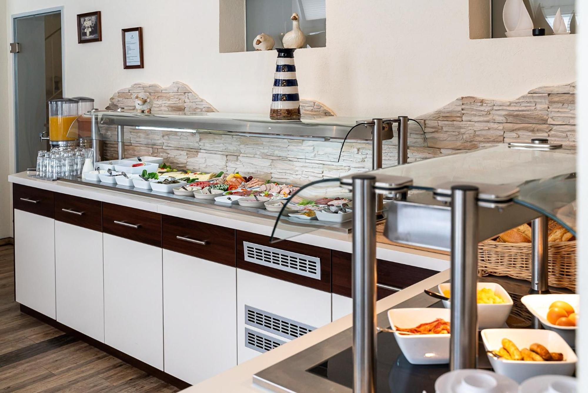 Sleepbeeone Wilhelmshaven Hotel ภายนอก รูปภาพ